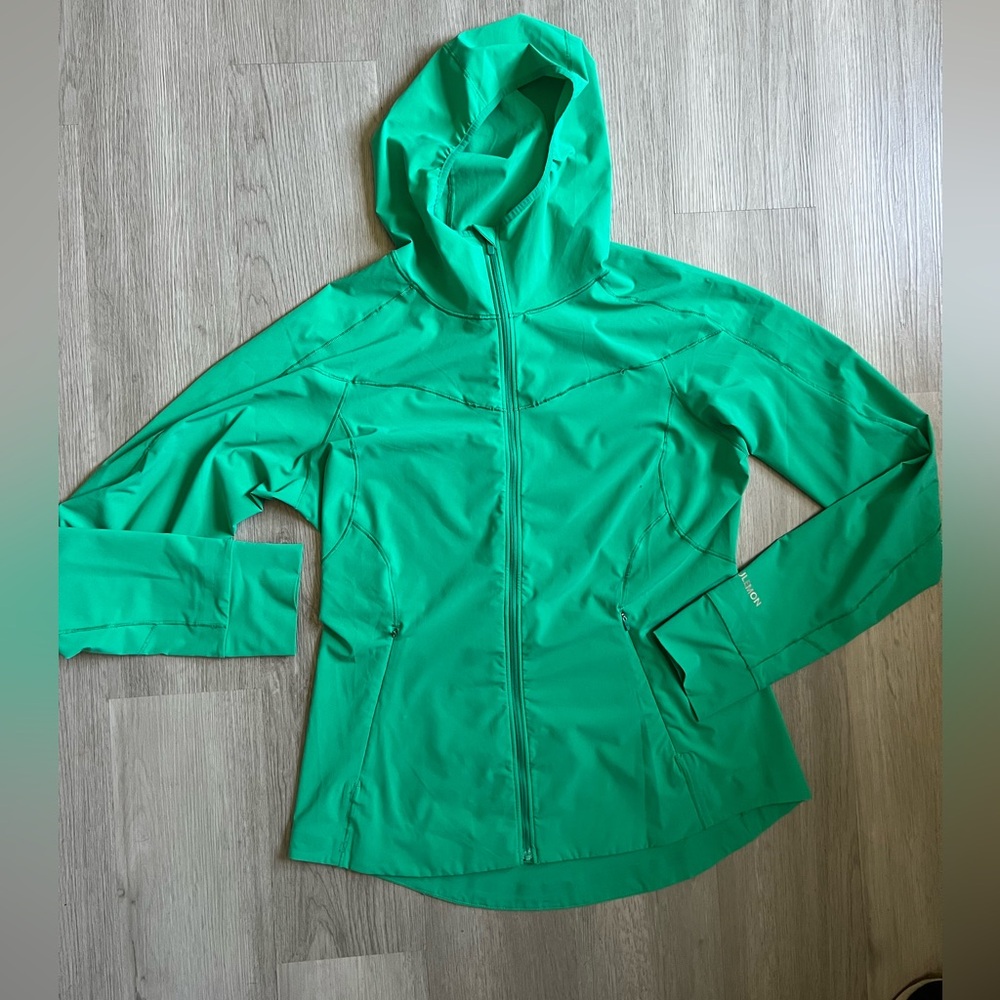Lululemon Mist Over Windbreaker Kelly Green sz 10 GUC (stitch pull see pic)